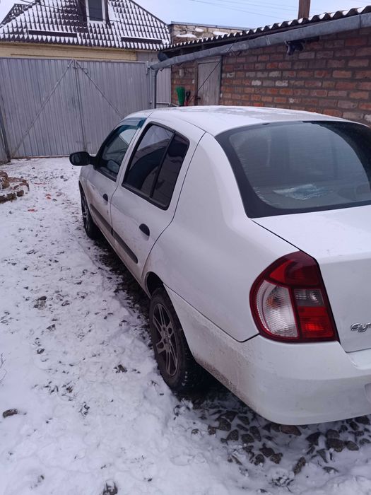 Суперекономне РеноClioSimbol ll 1.4 газ 2008