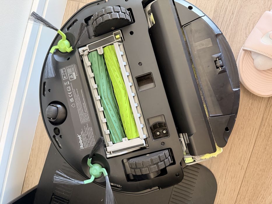Aspirador robô Robot Roomba 705