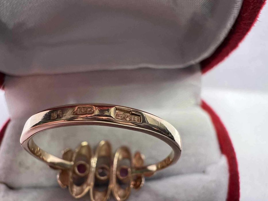 Złoty pierścionek próba 583 - 2,13g