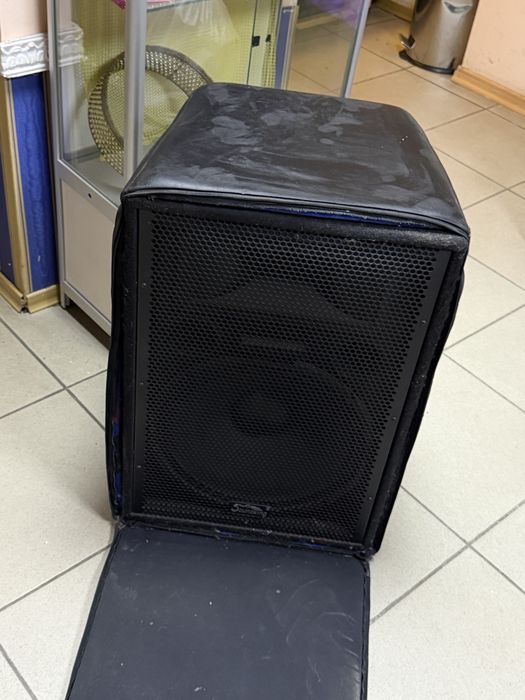 Акустична система SOUNDKING J215A