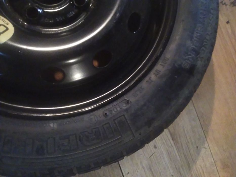 Pozostałości garażowe.