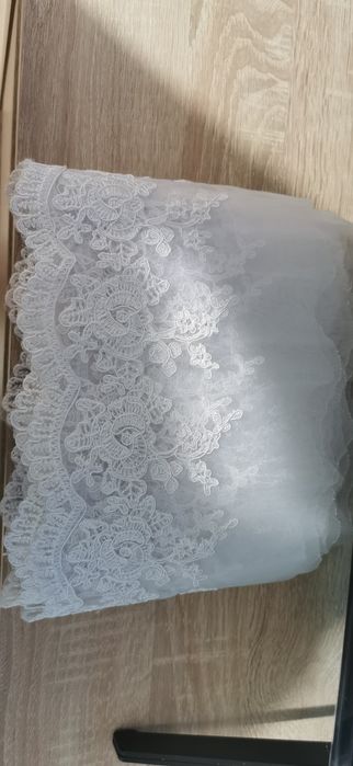 Materiał do sukni ślubnej