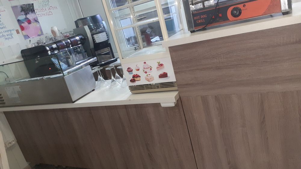 Стійка  для бару чи магазину