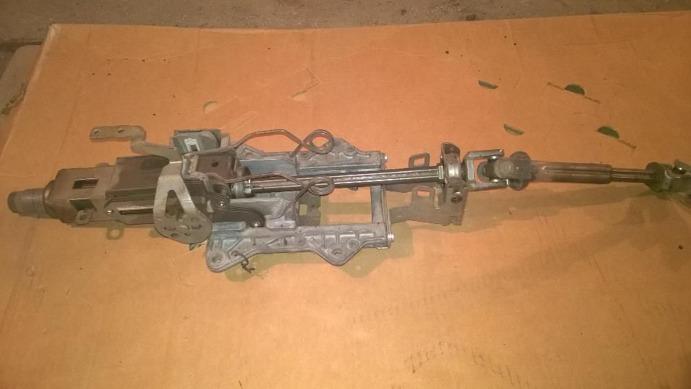 Вал рулевой колонки Skoda Octavia A-5 04-09 к.н. 1Z1419502D