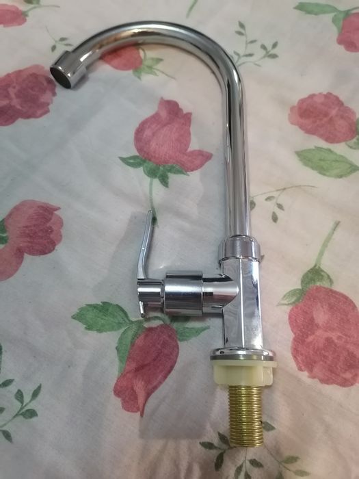 Продам кухонний кран