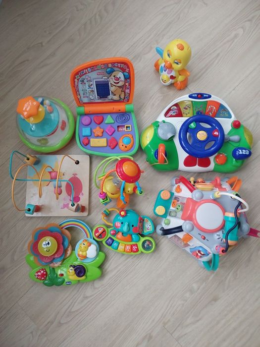 Игрушки Chicco  Fisher Price музыкальные  мультицентр руль