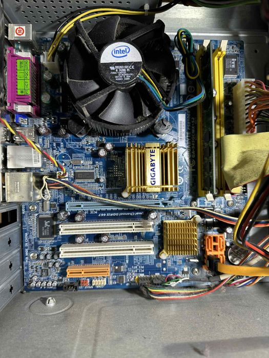 Kompurer stacjonarny PC Gigabyte Intel