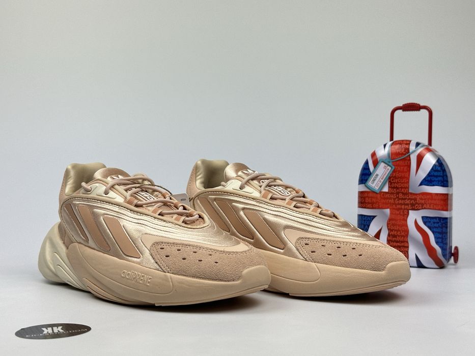 Adidas Ozelia pink, нові, оригінал, жіночі кросівки, женские кроссовки