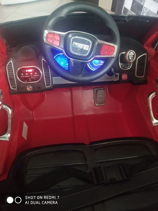 Электро автомобиль