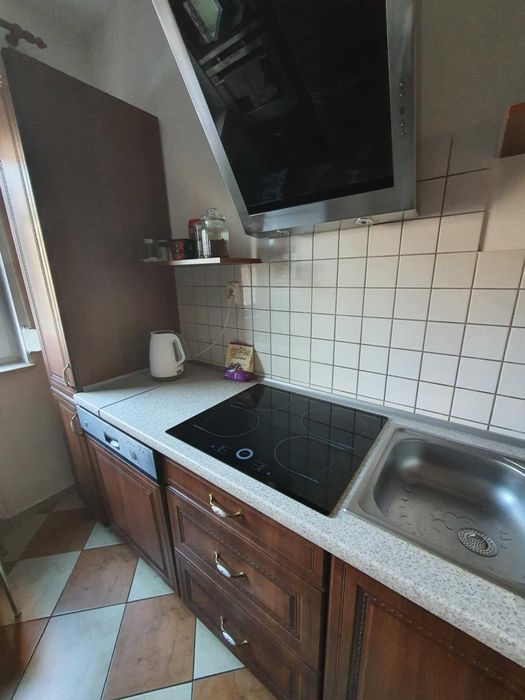 Mieszkanie 3 pokoje 60m2,  blisko centrum / doby