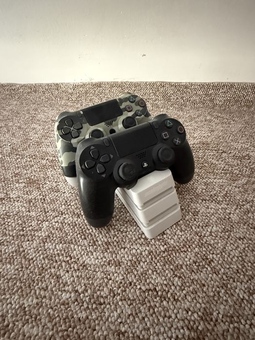 Продаю ps4 slim + драйвер на 1 террабайт памяти