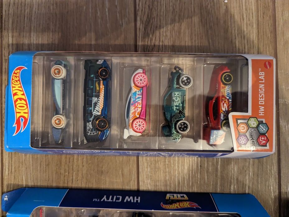 Hot wheels auta 5pak samochodziki HW