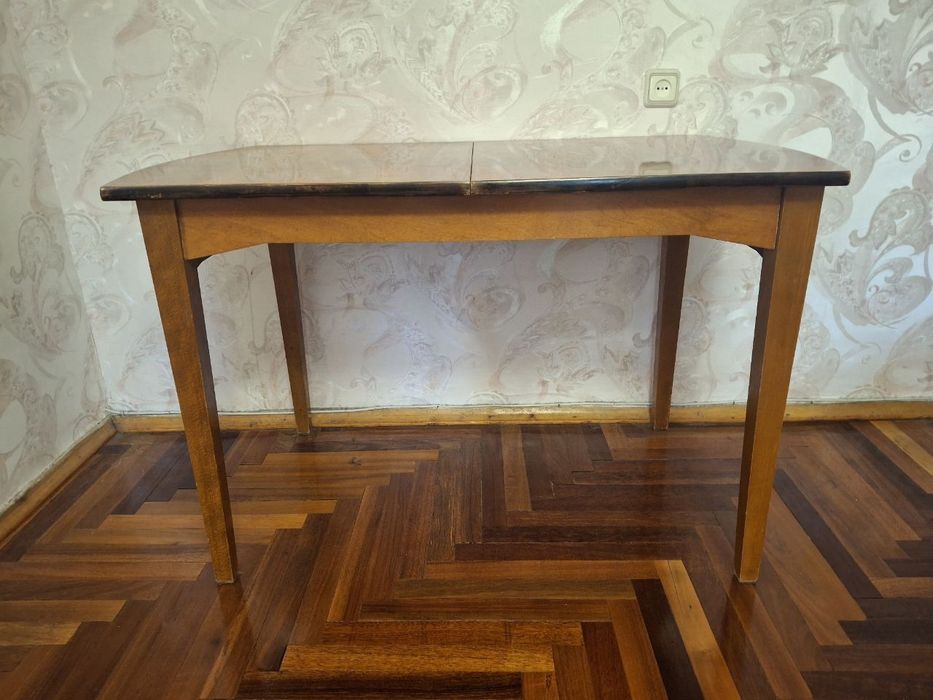 Стіл  дерев'яний розкладний