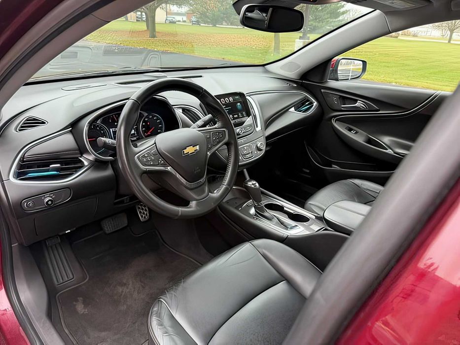 Chevrolet Malibu      2016