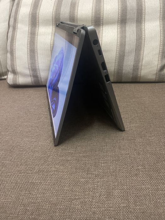 Ноутбук трансформер  Dell Latitude 5310 / 13.3" lPS / i7-10610U / 8 GB DDR4 / 512 GB SSD