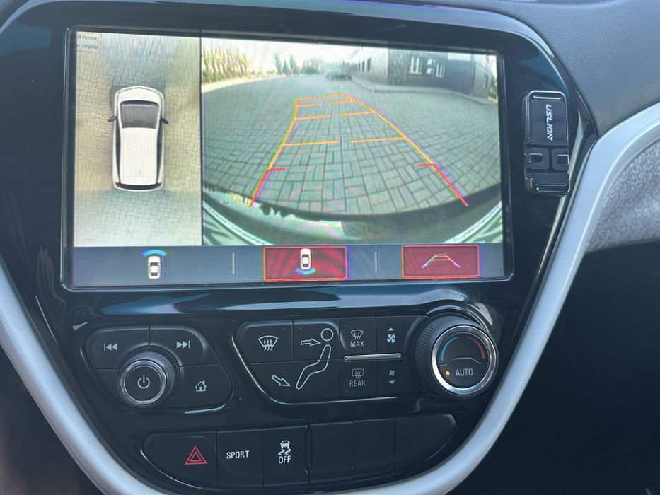 Chevrolet bolt ev 2018 premier