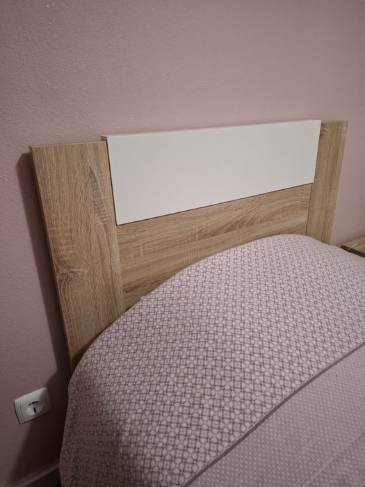 Cama de solteiro com estrado e colchão incluído