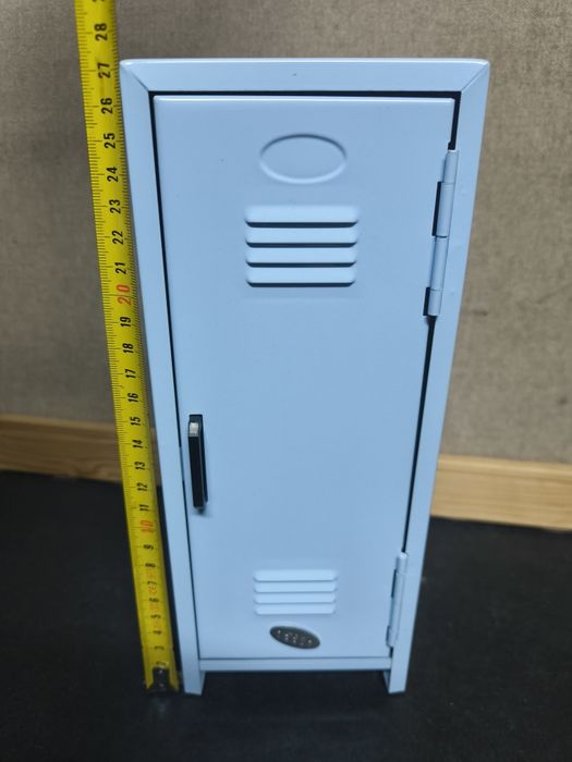 Mini cacifo azul
Mini cacifo de cor azul, ideal para organizar pequeno