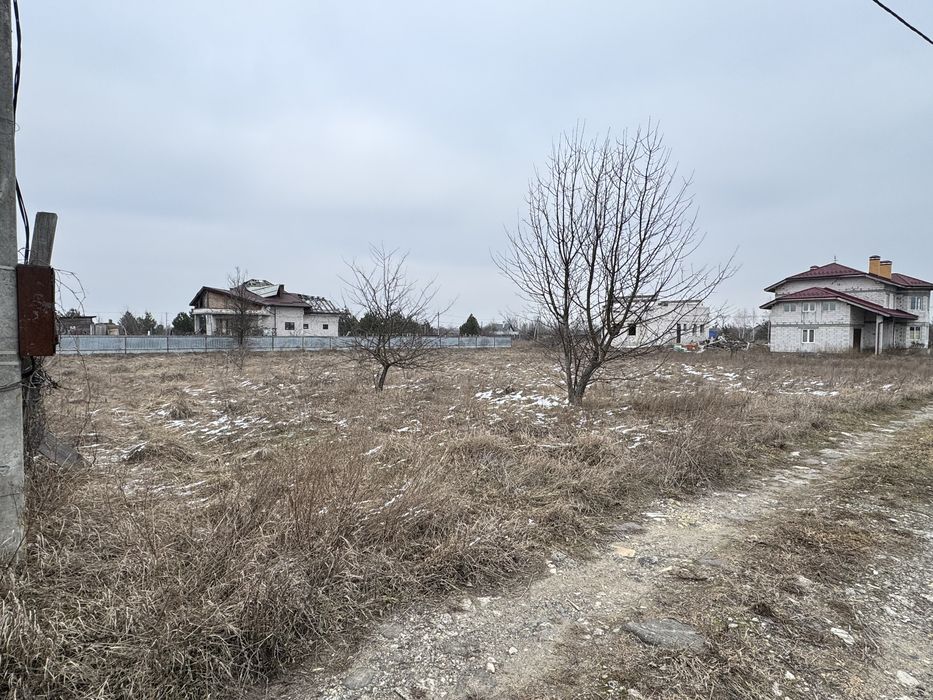 Продам земельну ділянку с. Ясногородка