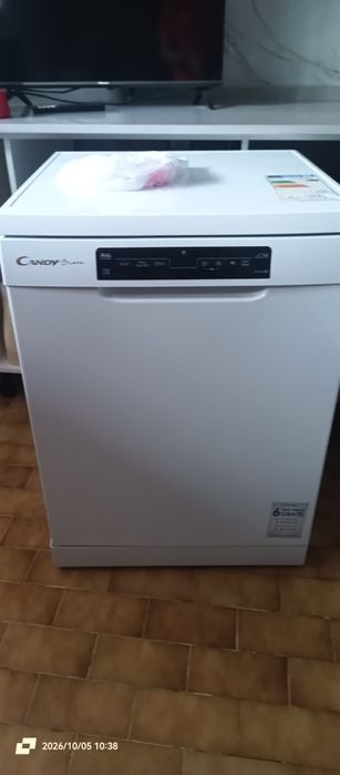 Máquina lavar loiça Candy