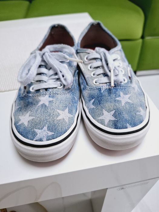 Trampki Vans w rozmiarze 37 Jeans 
Biało niebieskie NOWE sznurówki GRA