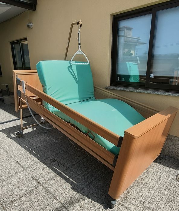 Cama articulada elétrica e elevatória hospitalar burmmier dali