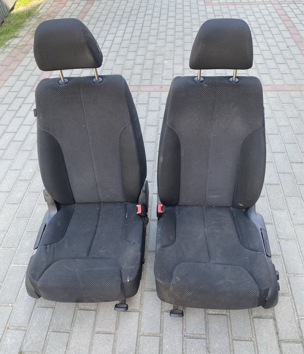 Fotele przód volkswagen passat b6 grzane