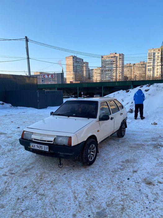 Продам ваз 2109