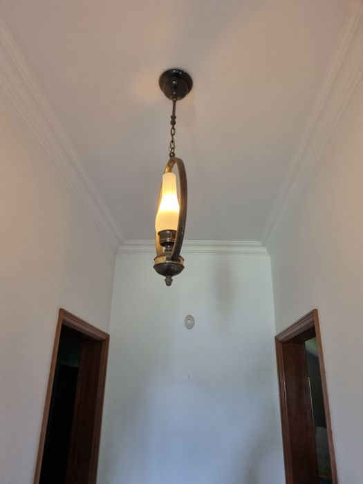 Candeeiro de teto em latão