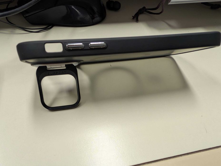 iPhone11 128 Branco A2221  com anomalia a apanha rede