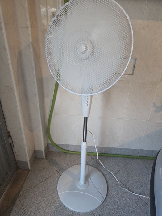 Ventoinha se pé alto