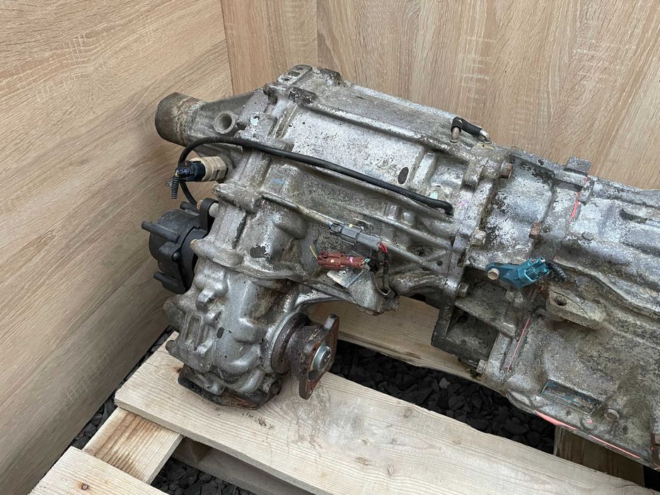 Роздатка Автомат Редуктор Роздаточна коробка АКПП ISUZU D-MAX I 3.0 TD