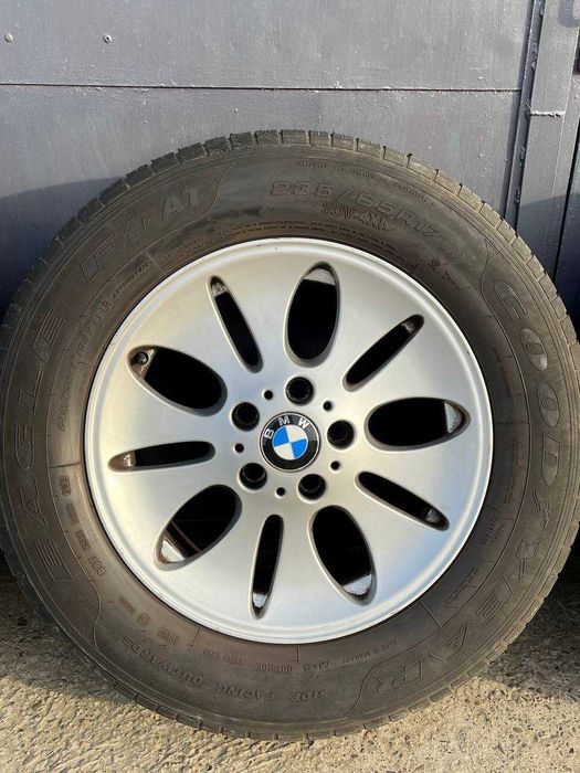 Оригинальні диски з резиною на BMW X5 e53 R17