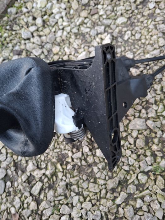 Lewarek wybierak zmiany biegów Renault Master linki komplet