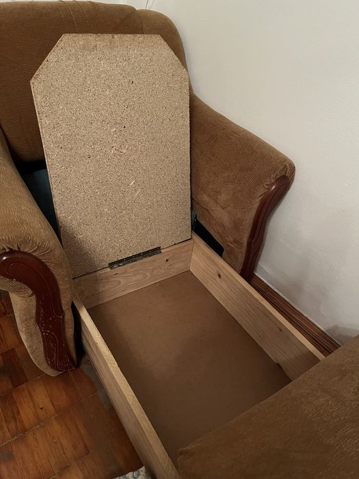 Розкладне крісло- ліжко