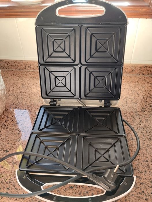 Máquina de torrar nova! Marca Ufesa