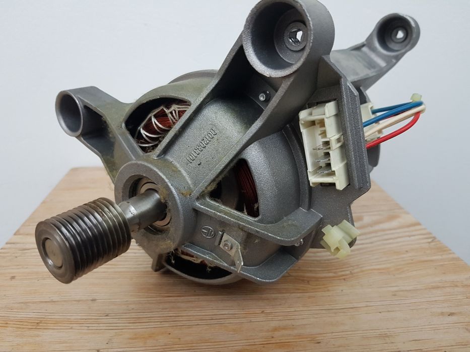 Silnik do pralki Electrolux EWT1366HDW