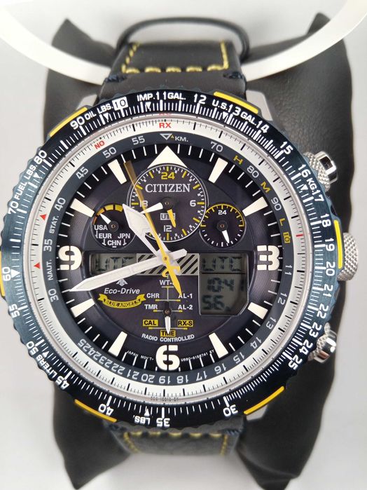 Часы Citizen Blue Angels радиосинхронизация, вечный календарь, сапфир