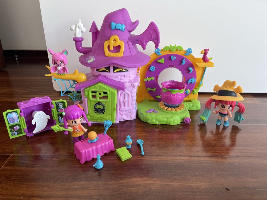 Boneca PINYPON Casa Encantada de Bruxinhas