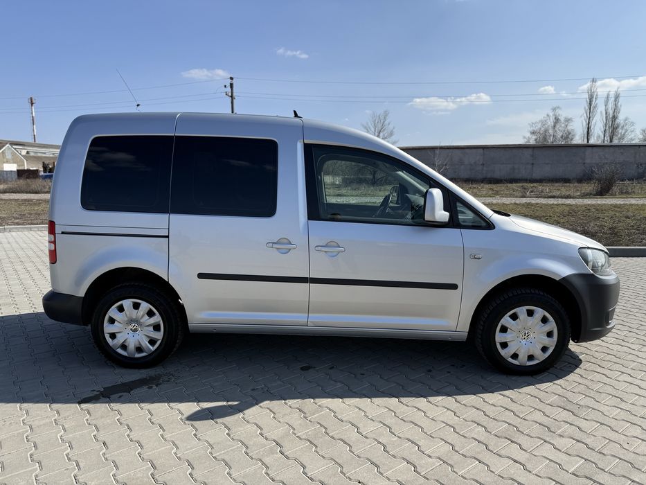 Volkswagen caddy 1.6 tdi dsg 2011
