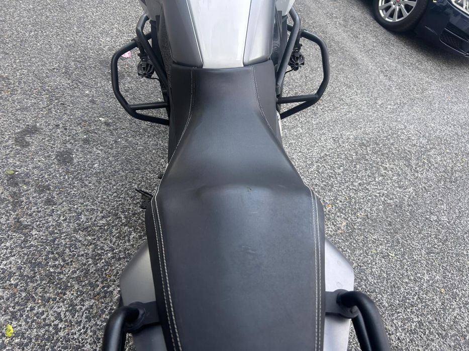 CFMoto 650MT 2023 | 44.000 km | Top Case SHAD |