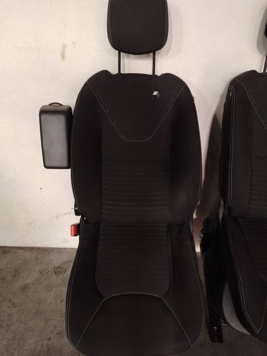 Conjunto de banco Clio 4