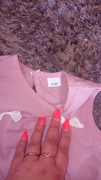 Vestido cor de rosa clarinho