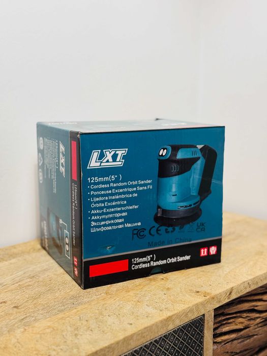 Szlifierka oscylacyjna z bateriami i ładowarką OKAZJA gotowa do użucia