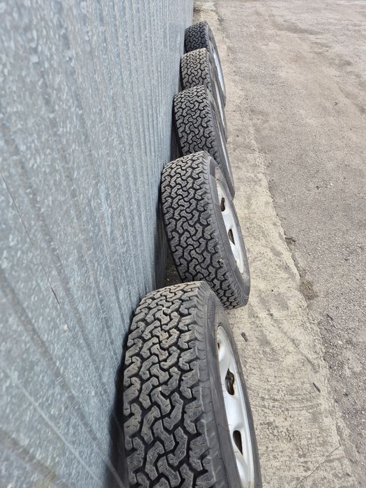 Suzuki Grand Vitara 215/80R16