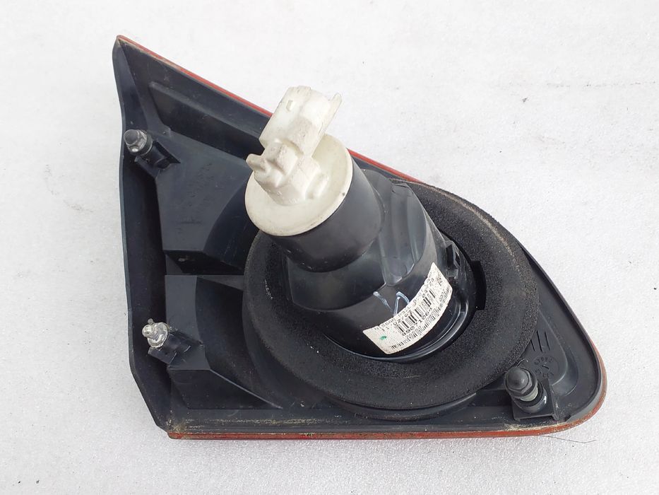 Farolim da mala direito NISSAN Qashqai/Qashqai+2 I (J10, JJ10)