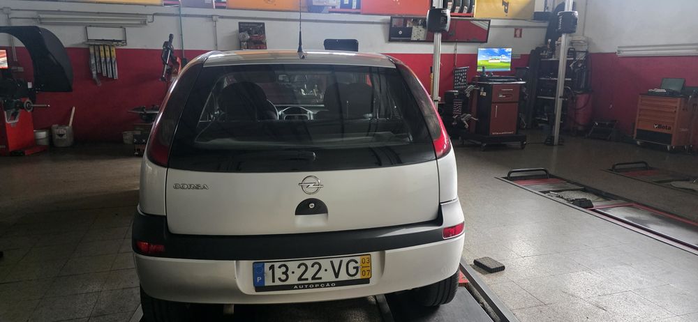 Opel corsa C 1.2 NJoi