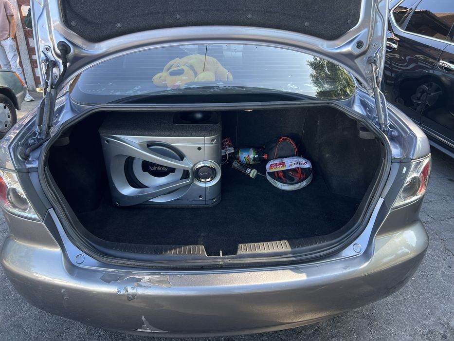 Продам Mazda 6, 2004г в хорошем состоянии.