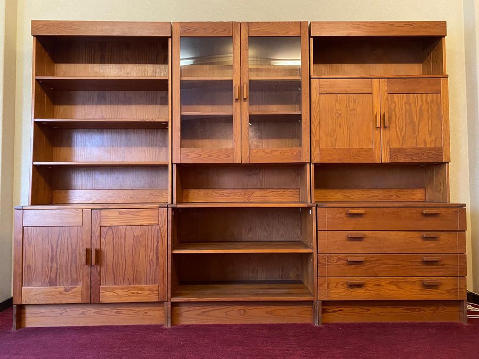 Móveis de sala em pinho maciço