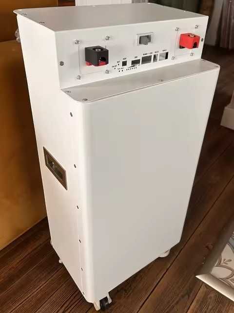 Obudowa pionowa magazyn energii ogniwa LiFePo4